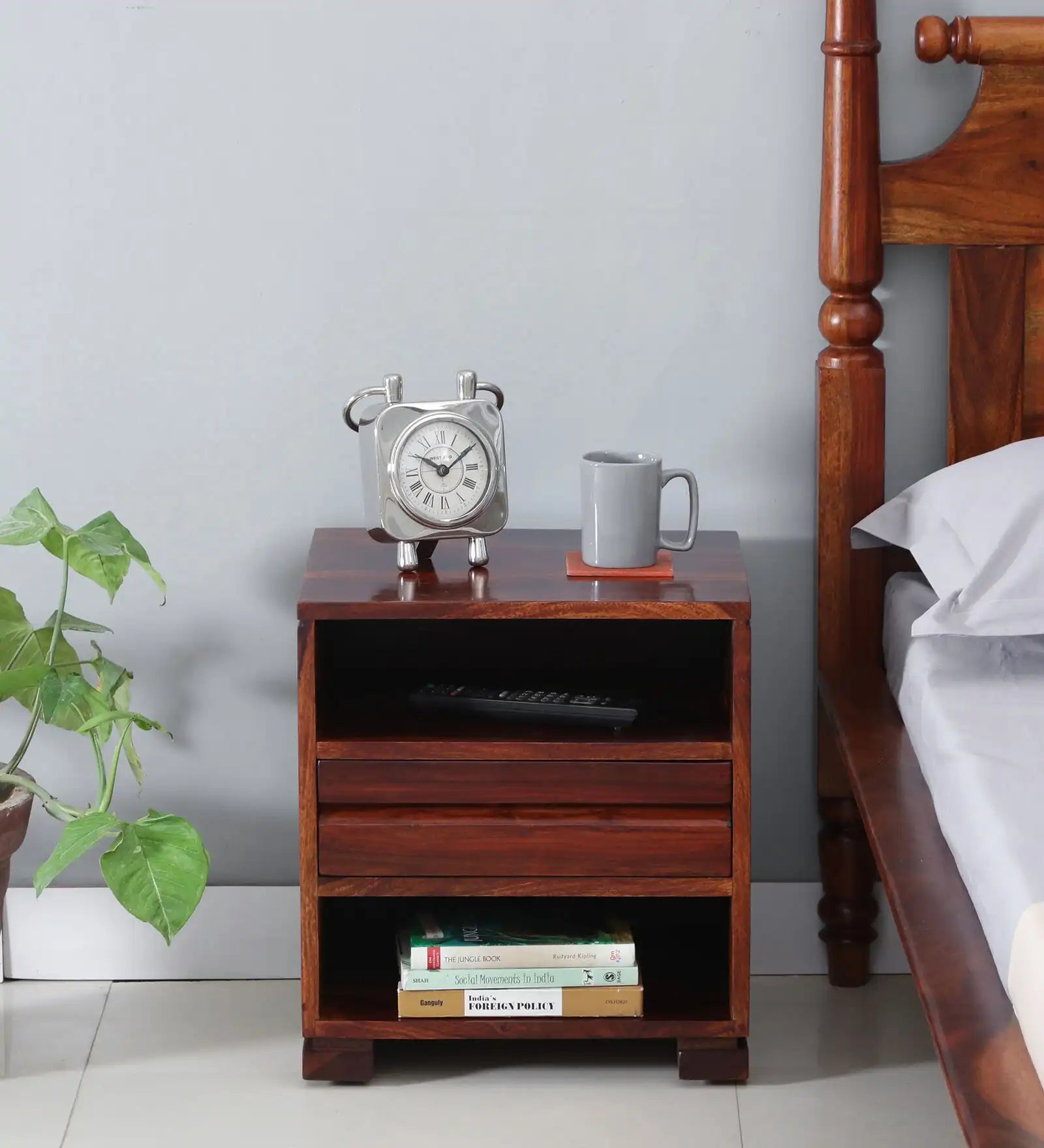 Moscow Nightstand Bedside Table in Natural Wood