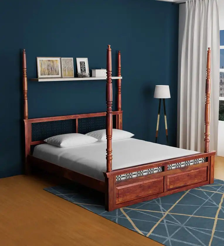 Saffron Traditional Solid Sheesham Wood Poster Beds